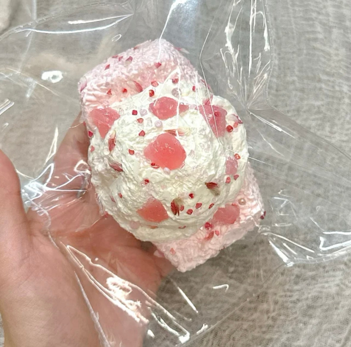 DAMIスクイーズ　アイスロングケーキ  轻奶油