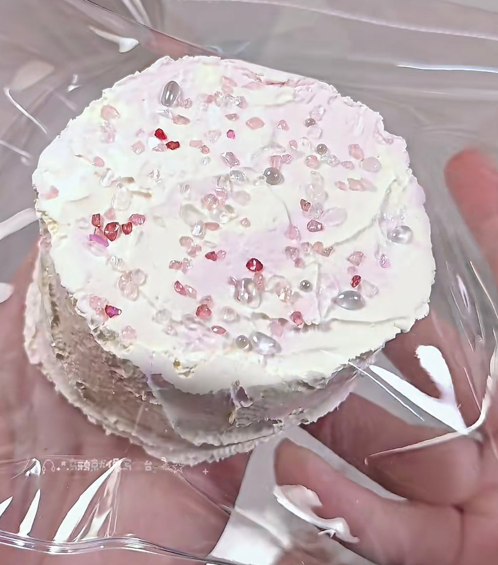 k5o  kooooo ローズシリーズ　スクイーズ　丸いケーキ 花びらなし シール付き