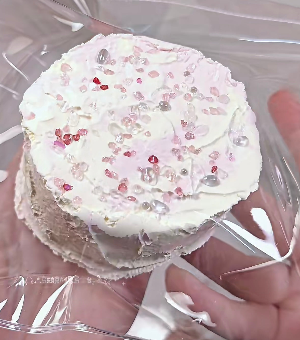 k5o  kooooo ローズシリーズ　スクイーズ　丸いケーキ 花びらなし シール付き