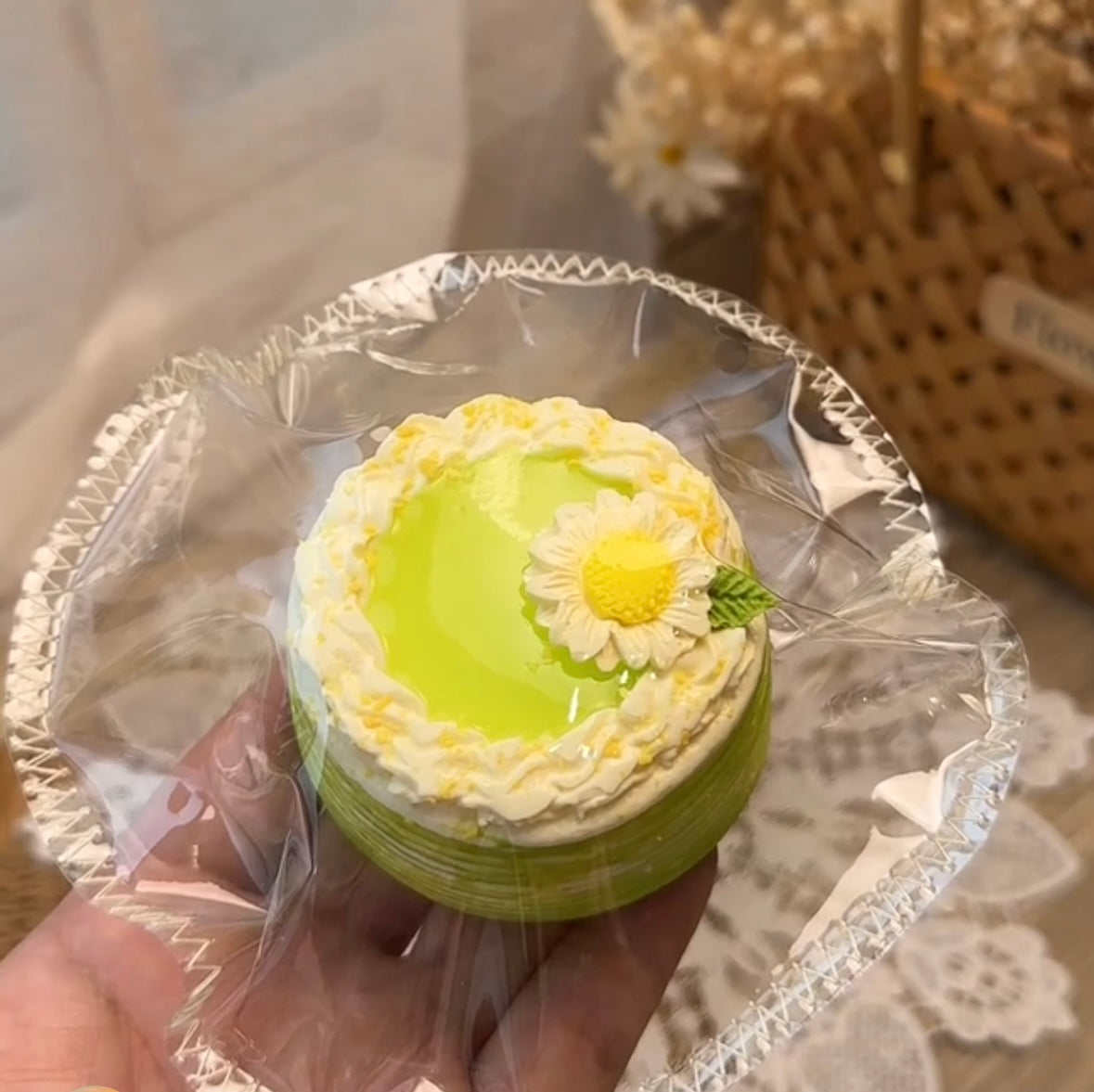 予約　LULU鹿 スクイーズ   干酪泥（ミニ)
